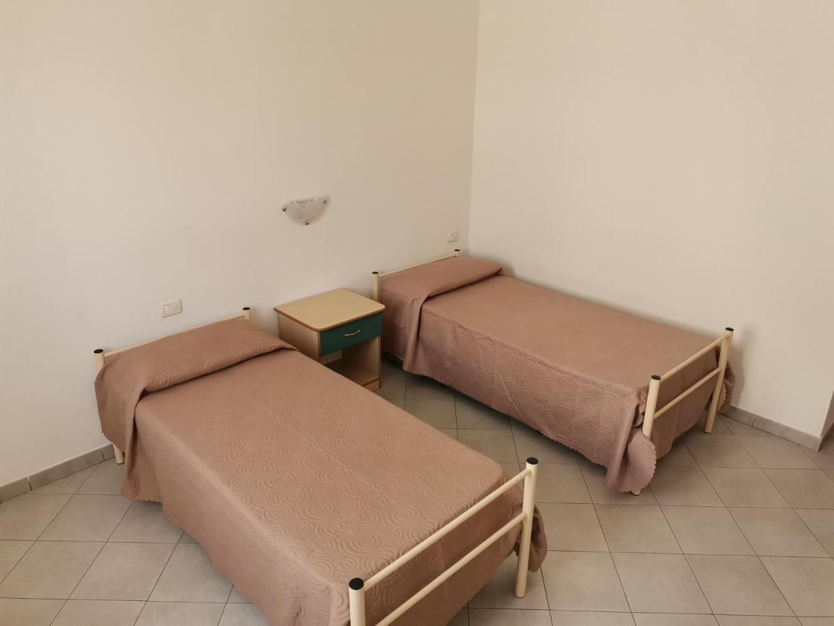 Le Zagare Case Vacanza 克洛帕尼 外观 照片